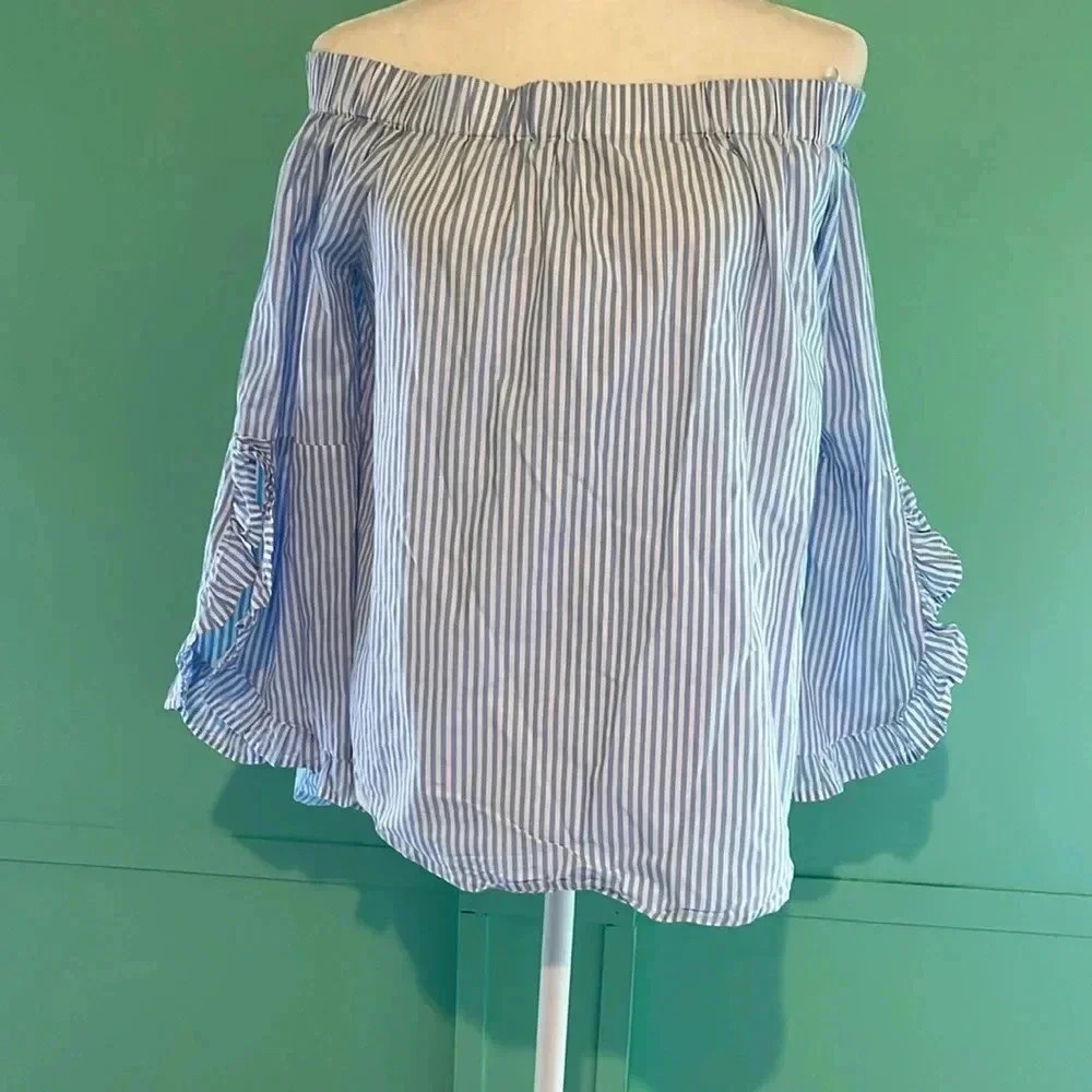 Off shoulder striped wide sleeve top new